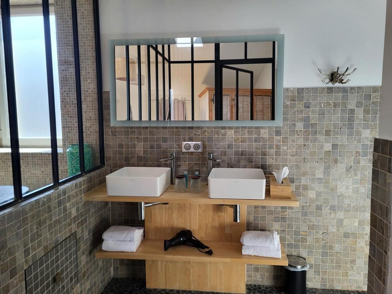 Maison D'Hotes Les Varietes แซ็งต์-เรมีย์-เดอ-โพรวองซ์ ภายนอก รูปภาพ