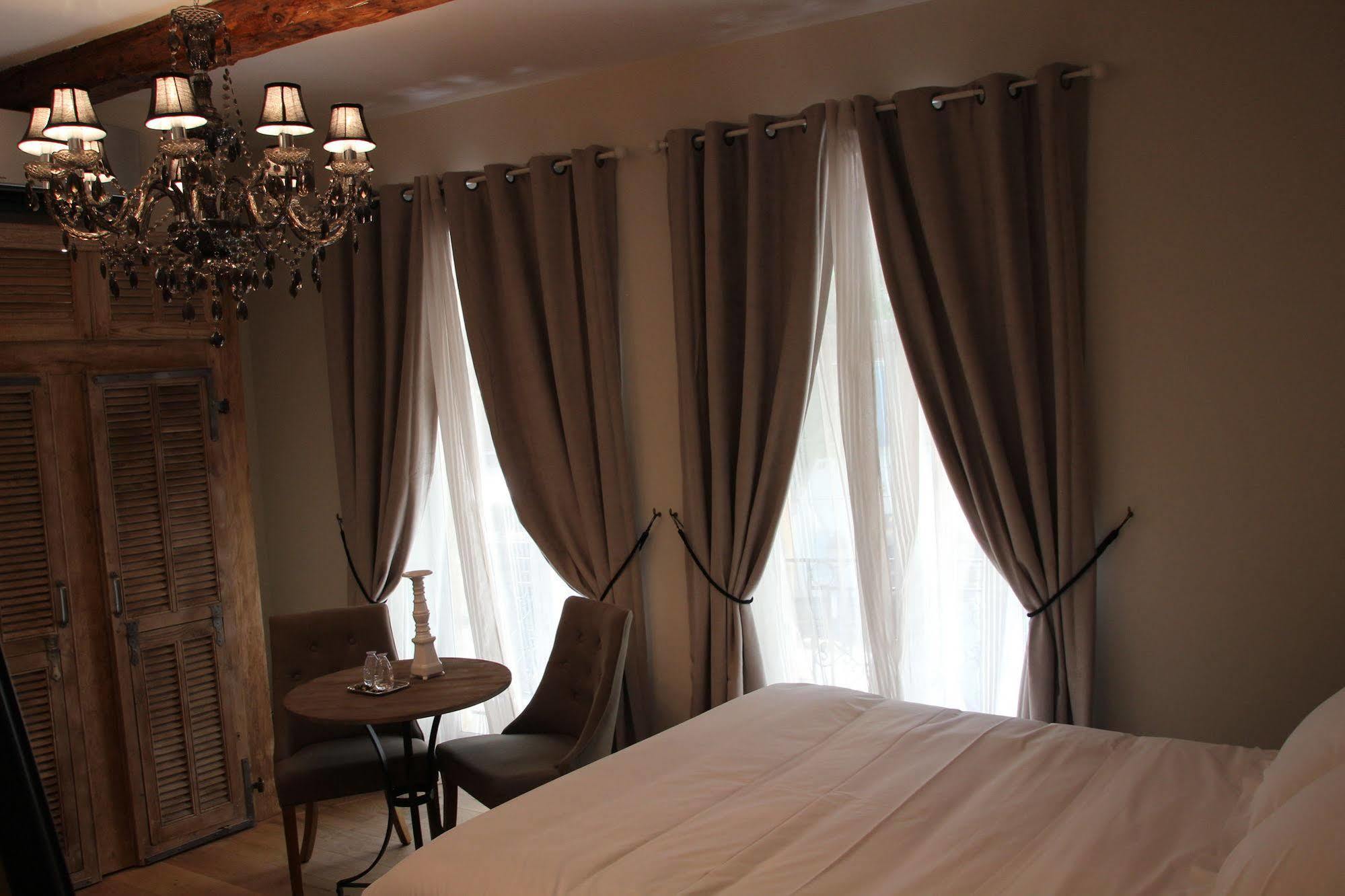 Maison D'Hotes Les Varietes แซ็งต์-เรมีย์-เดอ-โพรวองซ์ ภายนอก รูปภาพ